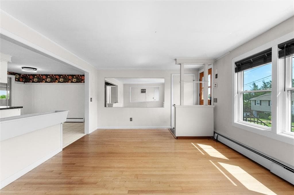 Single Family Residence at 95 Hyde Street, Cranston, photo 9 of 38