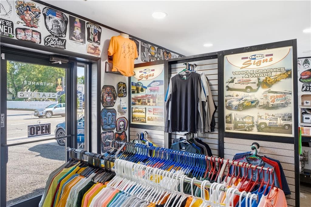 912 Tiogue Avenue photo 10