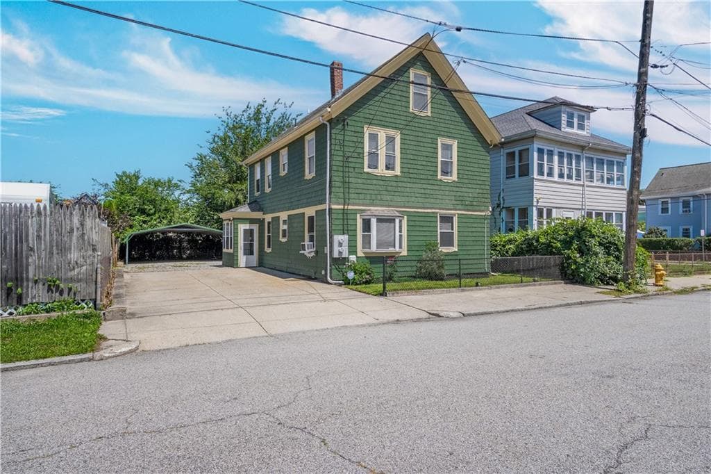 30 Cato Avenue