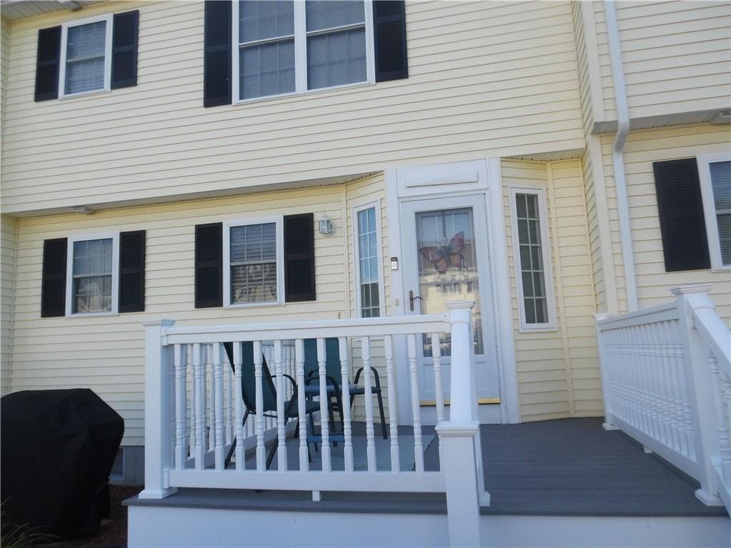 6 Tobie Avenue UNIT 6 photo 16