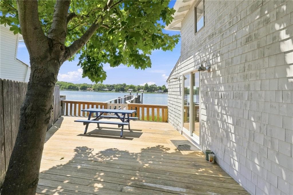 32 King Philip Avenue photo 26