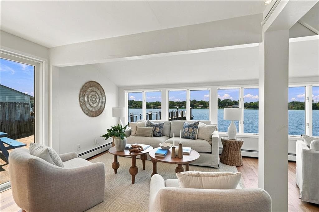 32 King Philip Avenue photo 10
