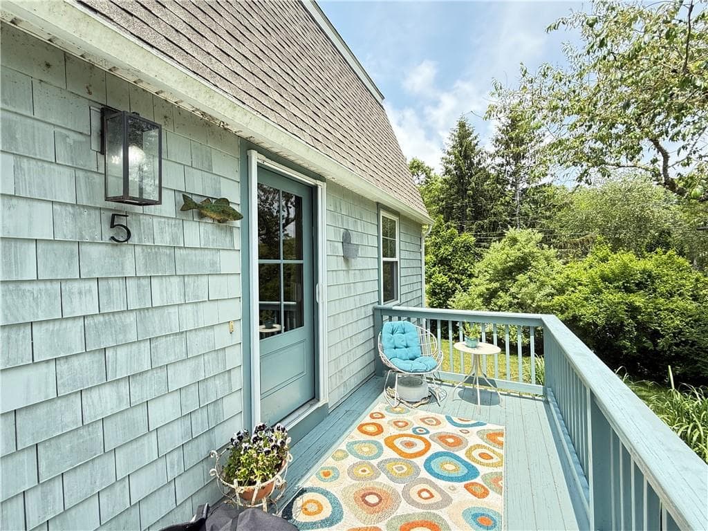 5 Shadberry Trail