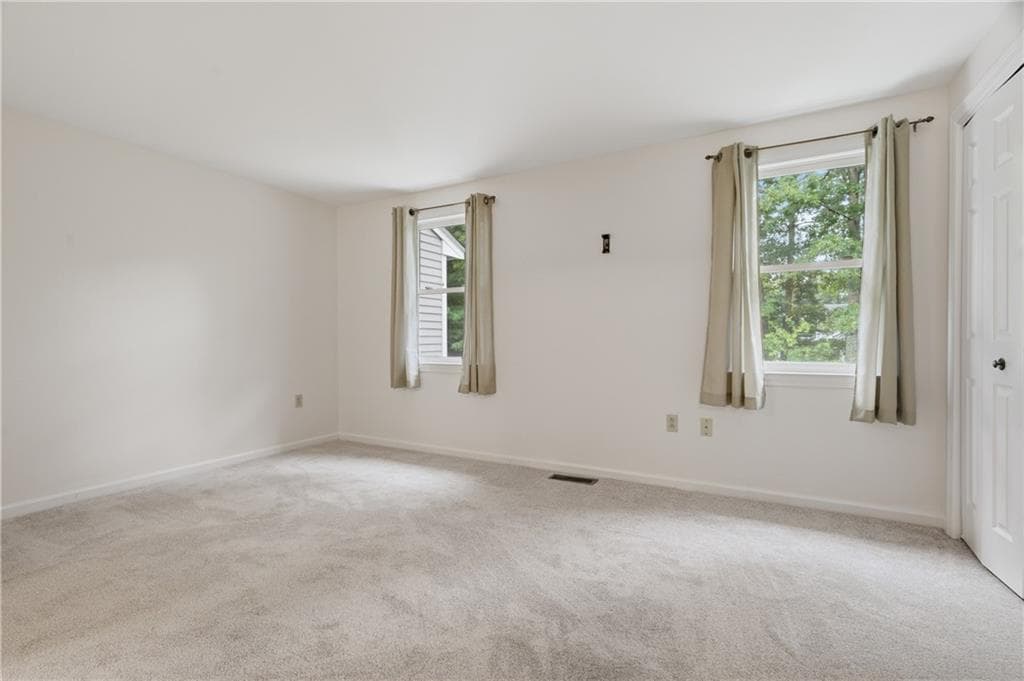 154 Bear Hill Road UNIT 1302 photo 16