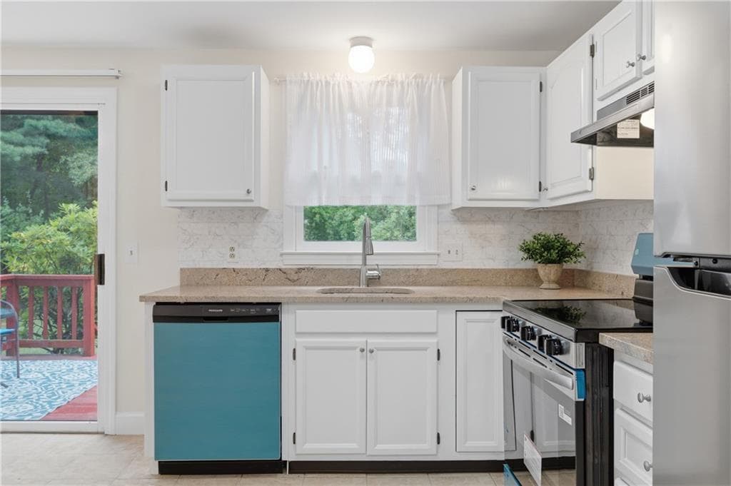 154 Bear Hill Road UNIT 1302 photo 8
