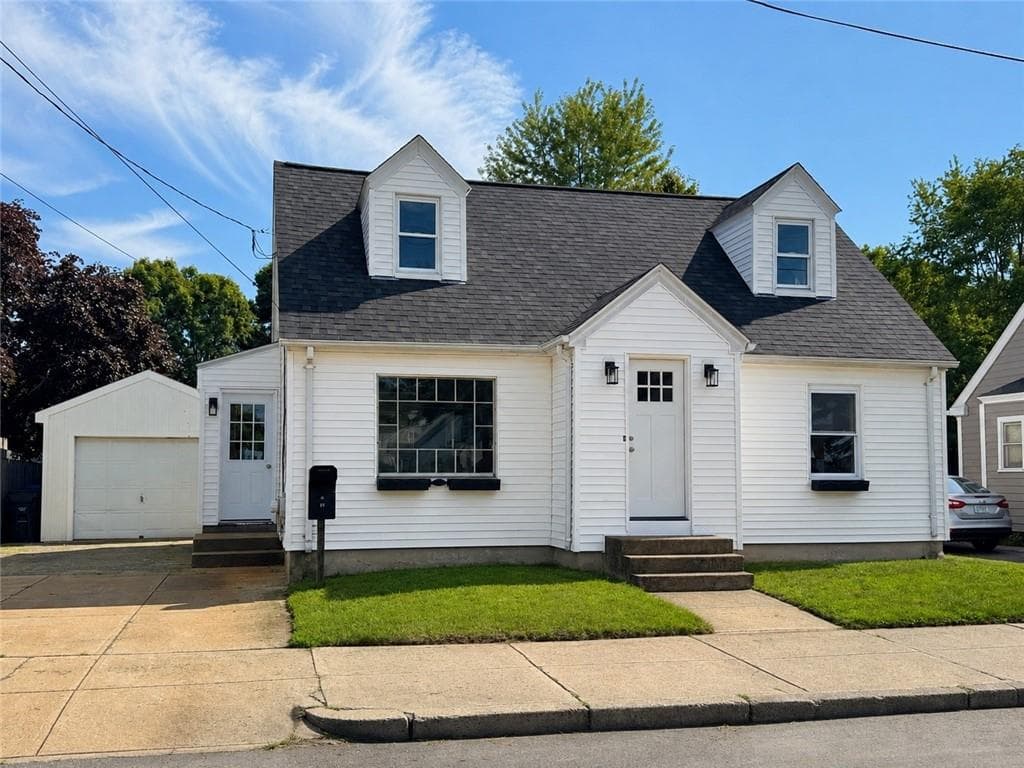 Single Family Residence at 25 Gloria Street, Pawtucket, photo 2 of 22