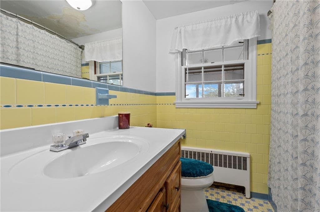 74 Youngs Avenue photo 17