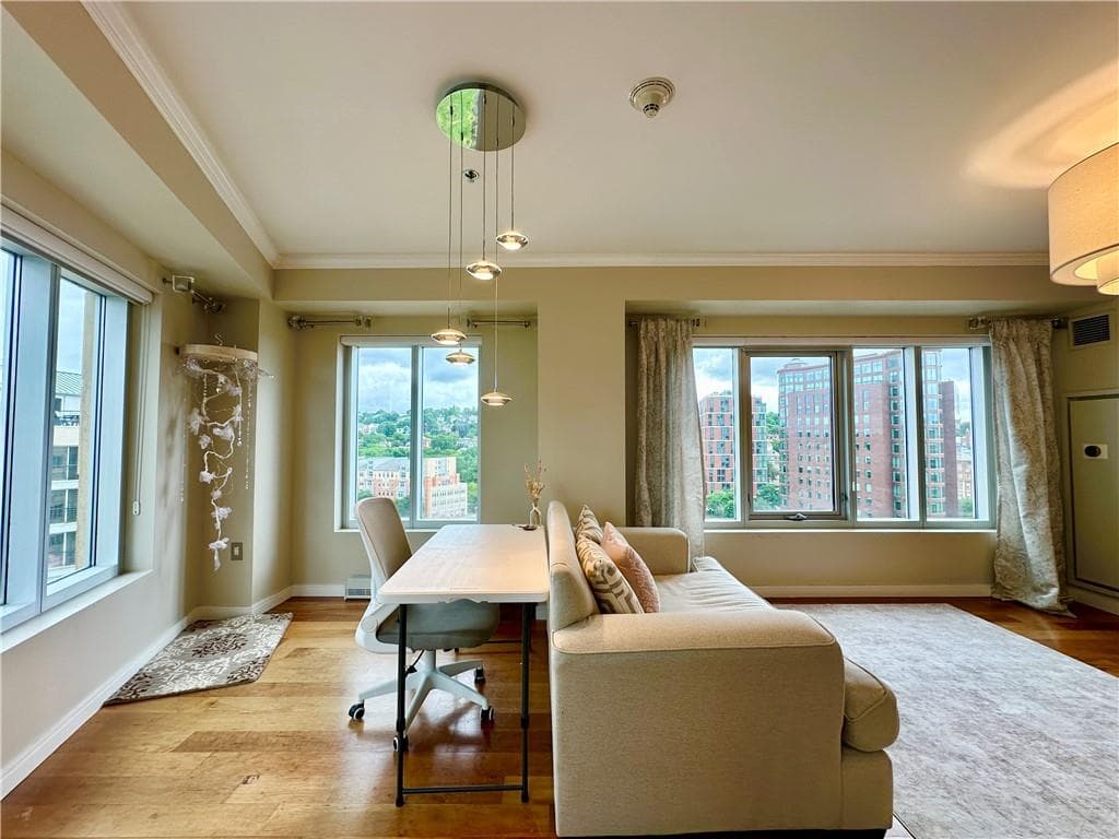 100 Exchange Street UNIT 807 photo 19