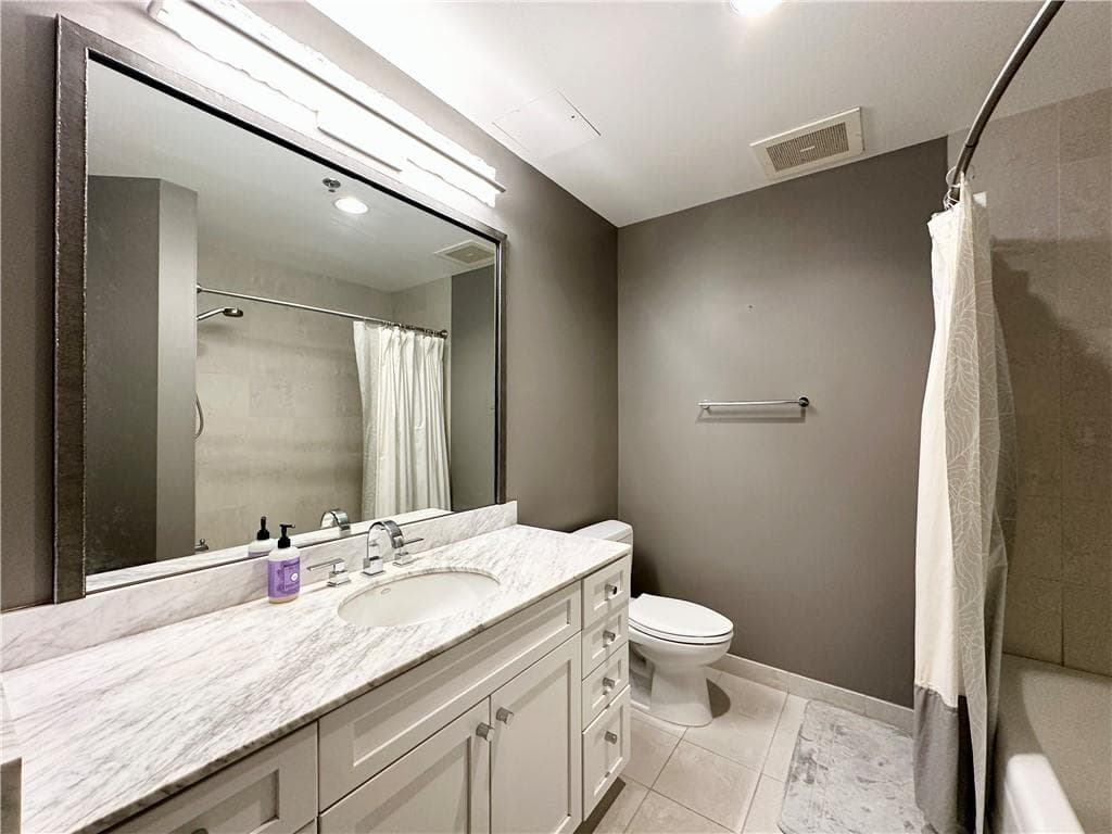 100 Exchange Street UNIT 807 photo 29