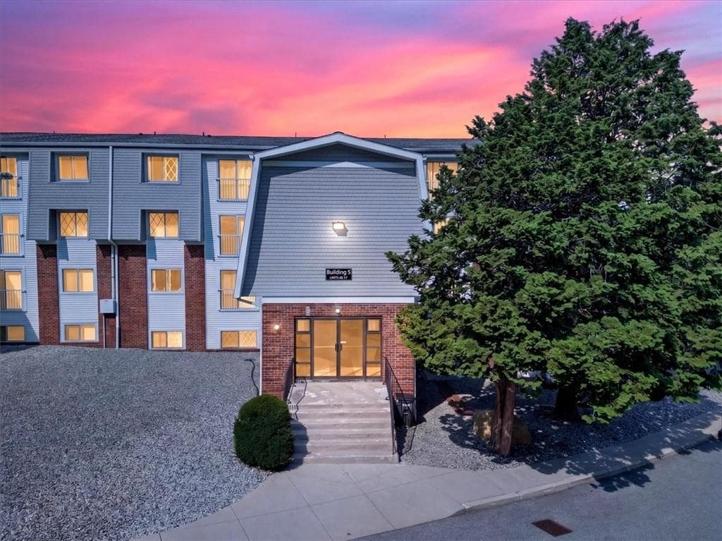 300 Smithfield Road UNIT 5-56
