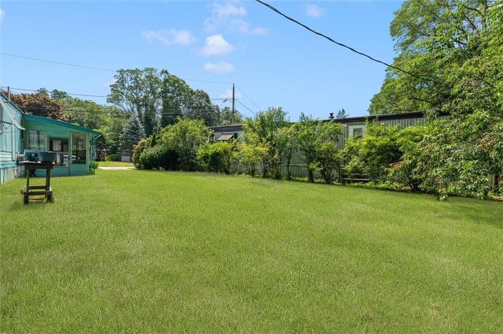 979 unit 8 Tollgate Road photo 23