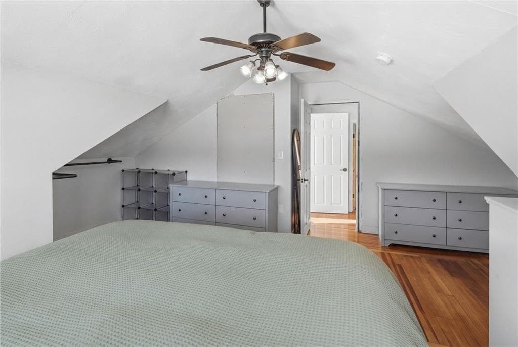11 Heights Avenue photo 23
