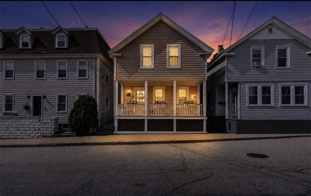26 Lee Avenue