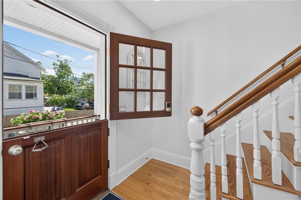 26 Lee Avenue photo 9