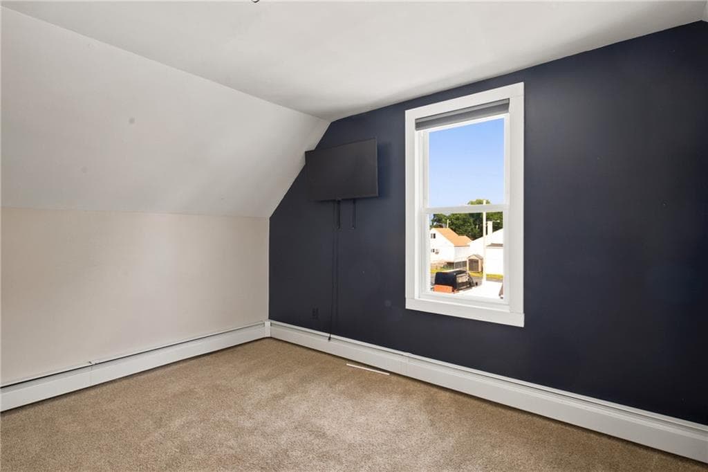 204 Lowell Street photo 22