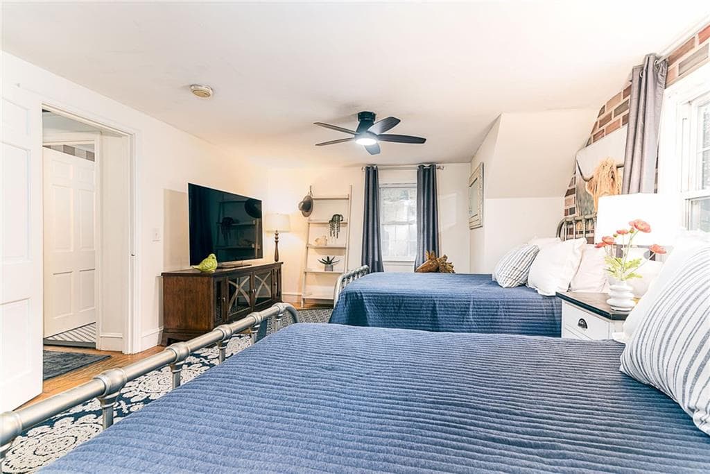 1149 Greenwich Avenue photo 27