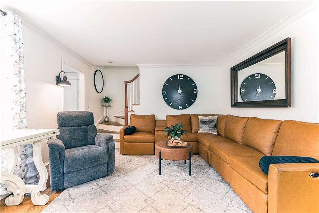 1149 Greenwich Avenue photo 6