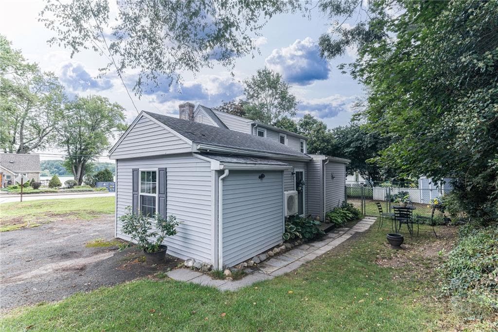 1149 Greenwich Avenue photo 42