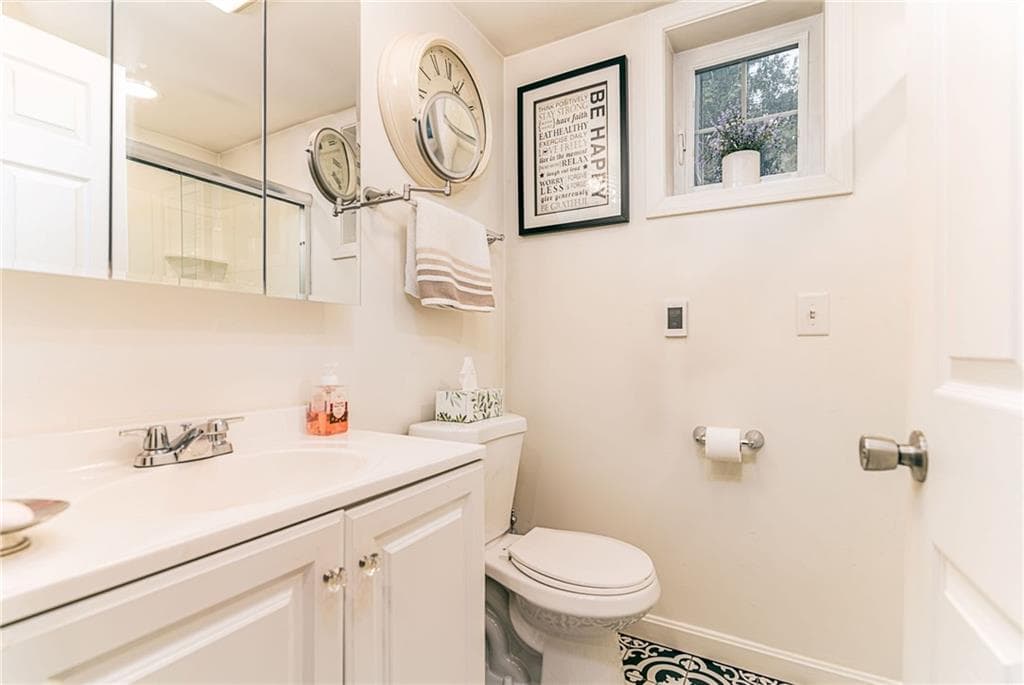 1149 Greenwich Avenue photo 40