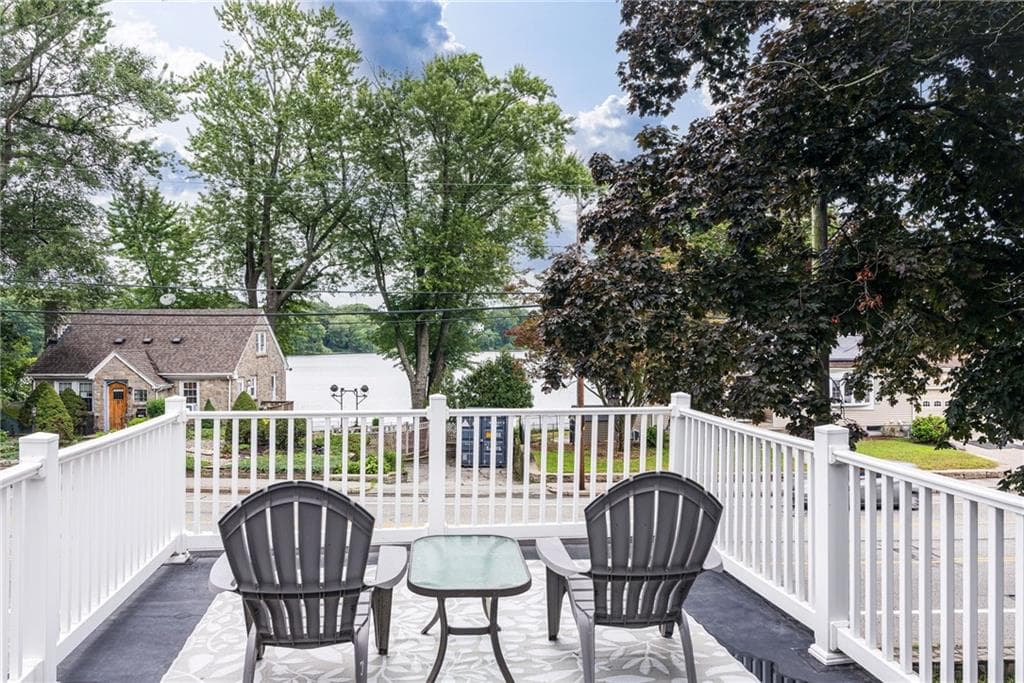 1149 Greenwich Avenue photo 29