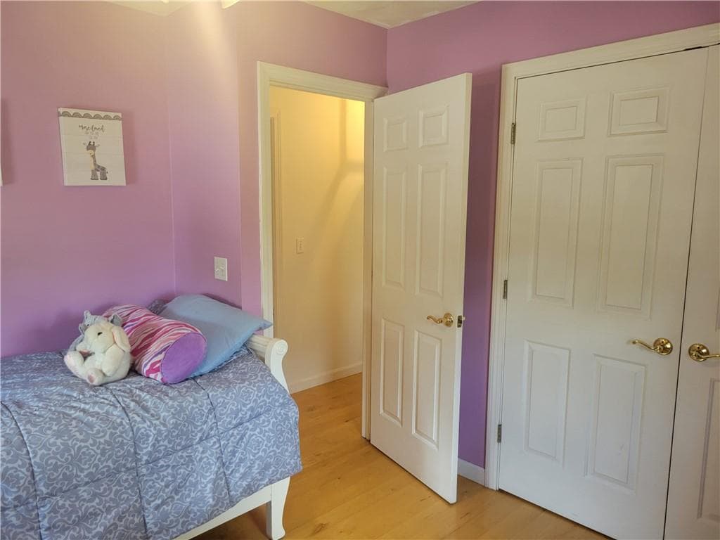 392 390 Bradford Road photo 14