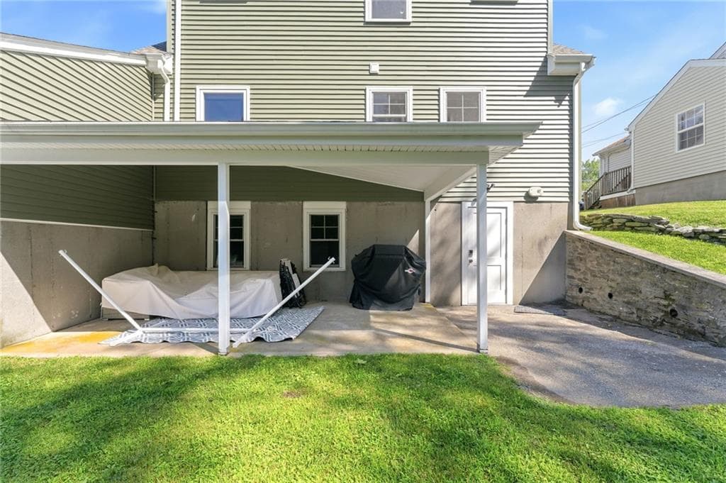172 Bayview Avenue photo 33