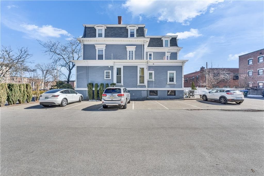 453 Angell Street photo 39