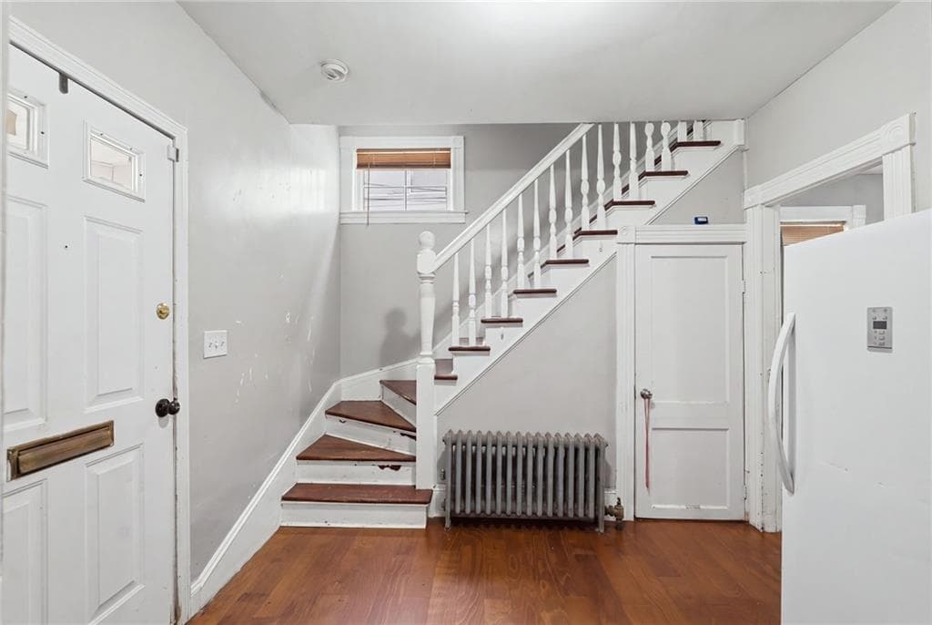 185 Vermont Avenue photo 4