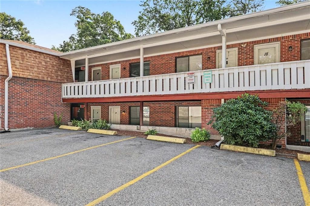 569 Smithfield Road UNIT 9