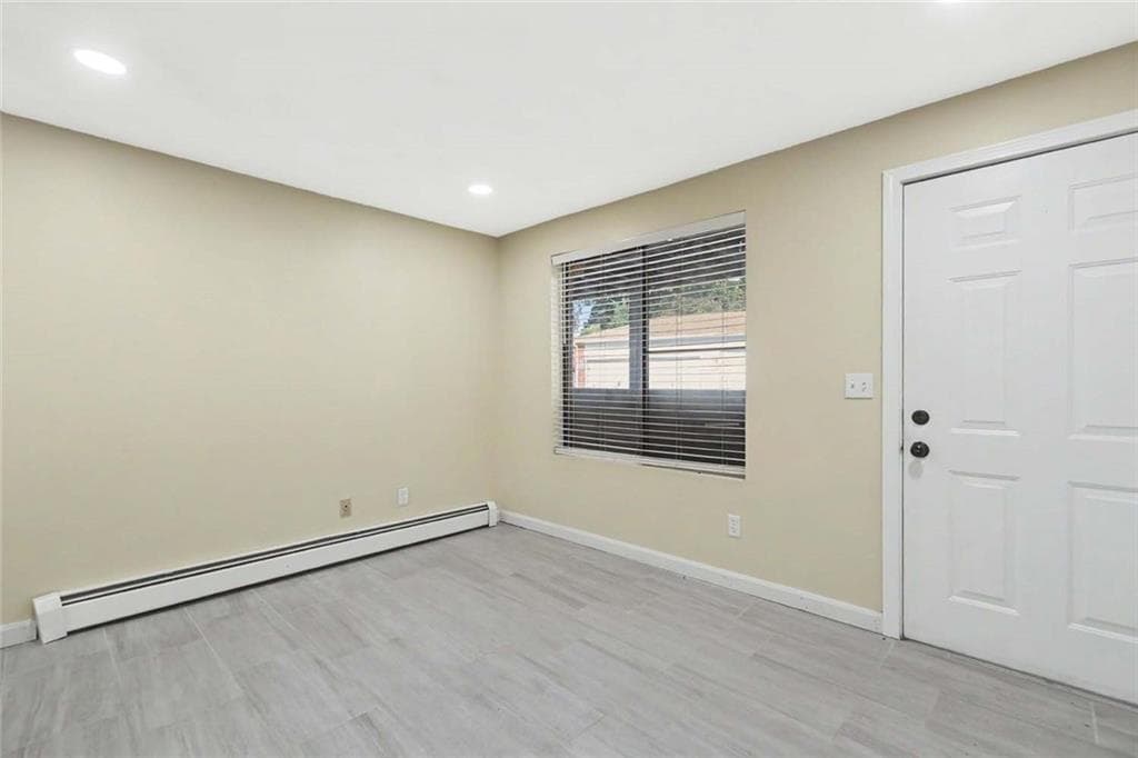 569 Smithfield Road UNIT 9 photo 4