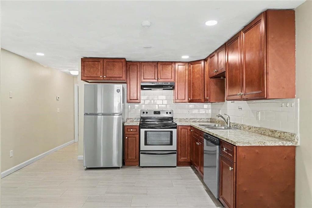 569 Smithfield Road UNIT 9 photo 8