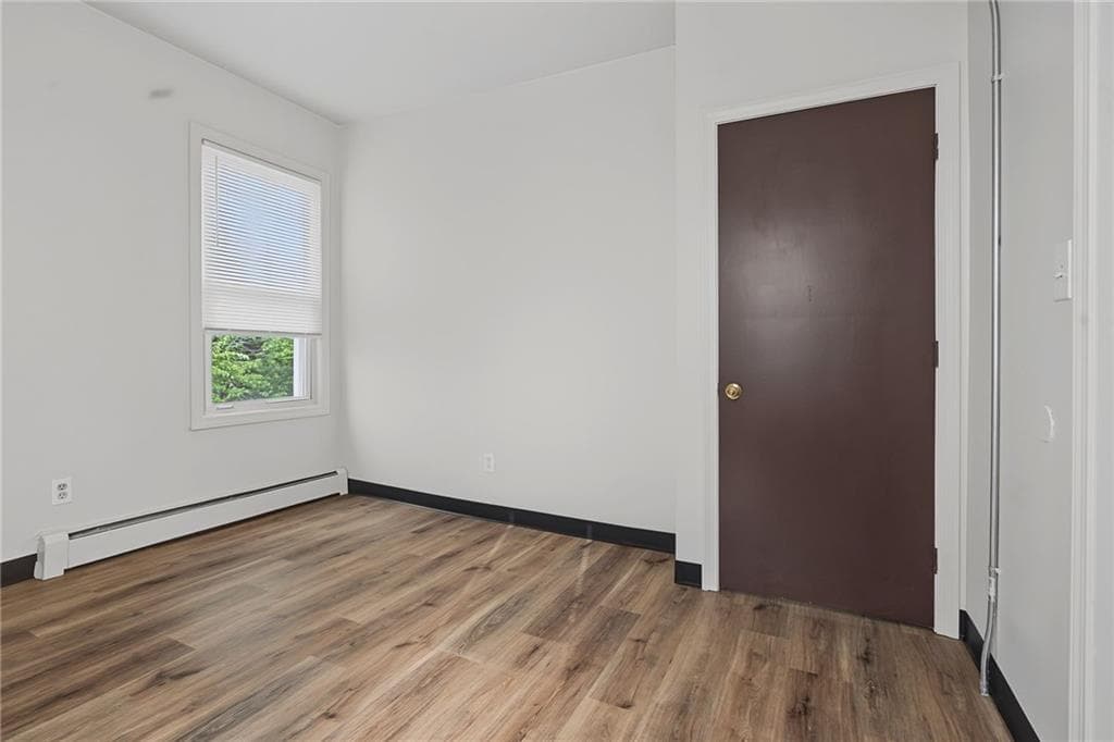 471 485 Pond Street photo 42