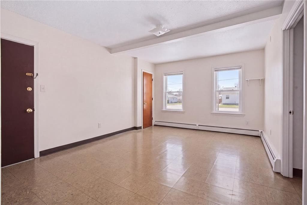 471 485 Pond Street photo 12