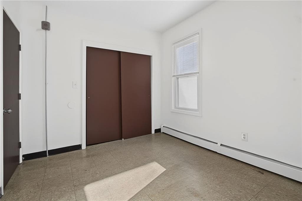 471 485 Pond Street photo 31