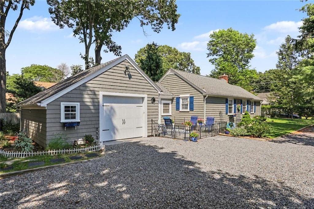 75 Princes Hill Avenue photo 2