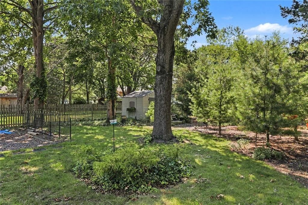 75 Princes Hill Avenue photo 29