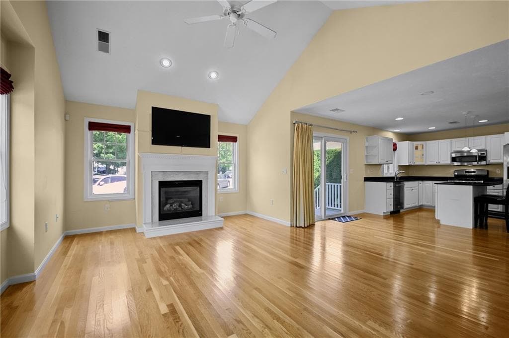 Condominium at 500 Mendon Road UNIT 326, Cumberland, photo 12 of 41