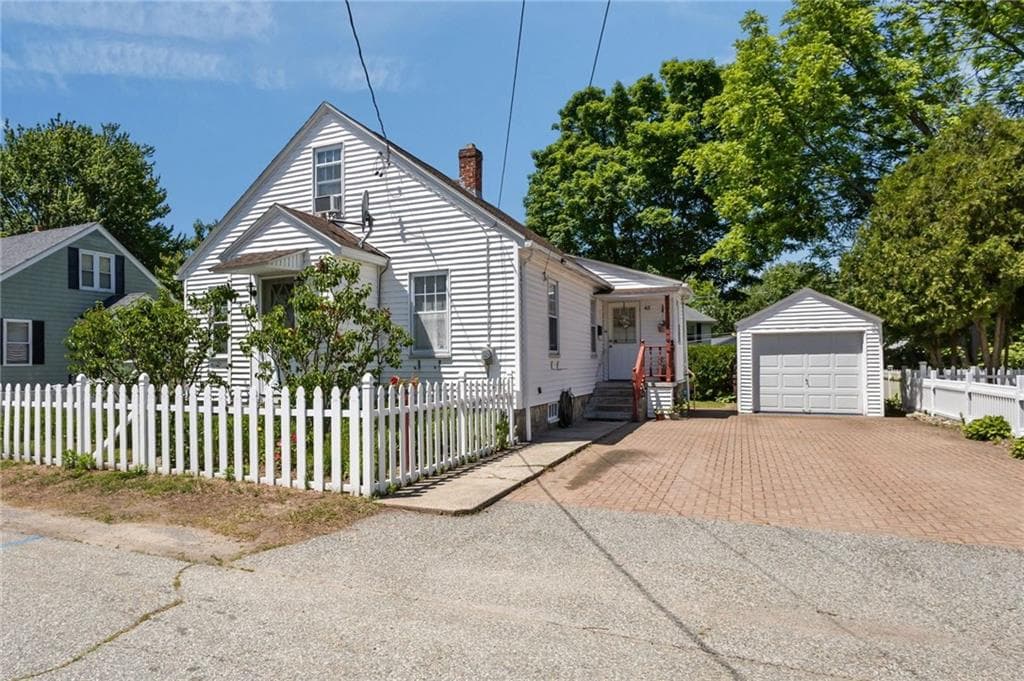 43 Virginia Avenue photo 2