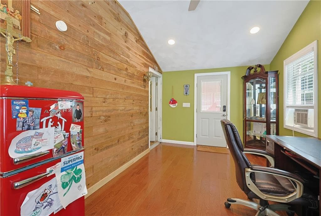 Single Family Residence at 417 Lake Washington Drive, Glocester, photo 13 of 23