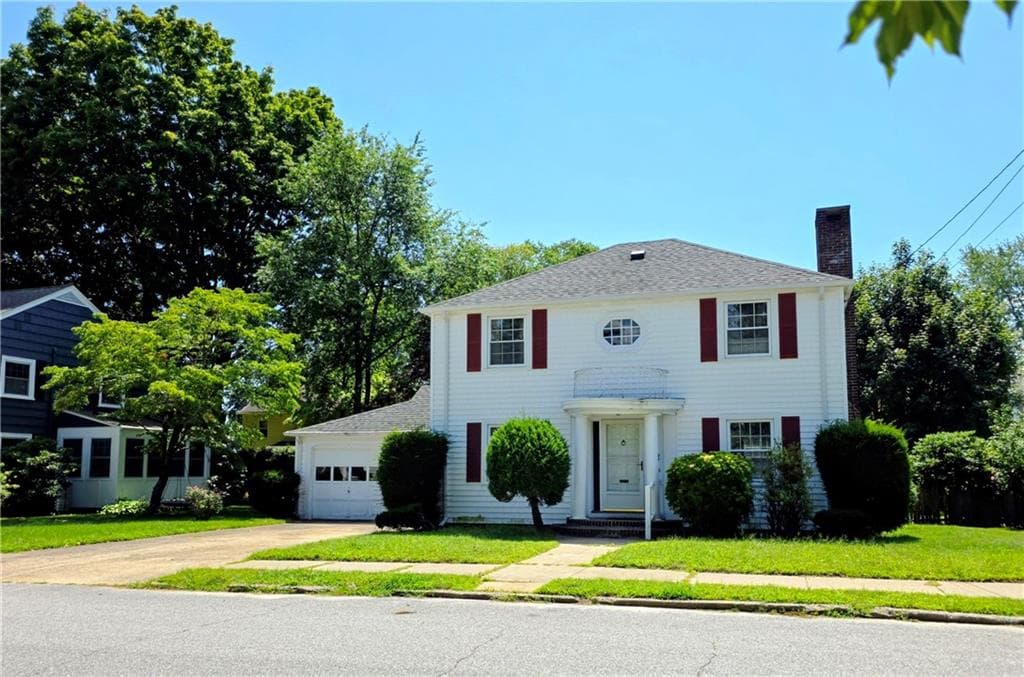 44 Betsey Williams Drive