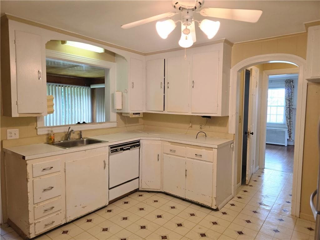 44 Betsey Williams Drive photo 9