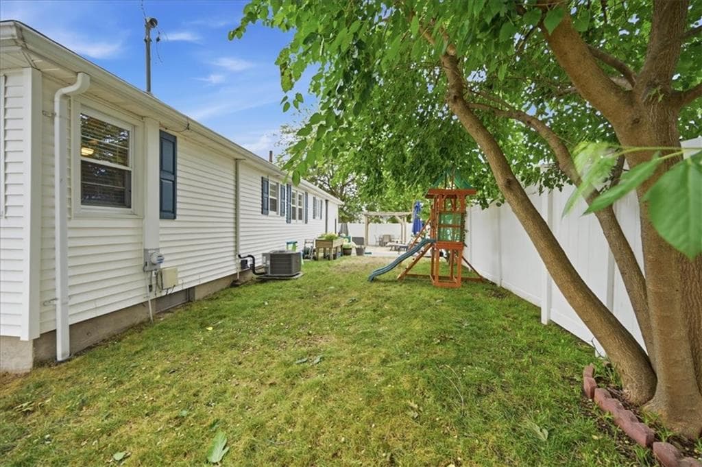 Single Family Residence at 77 Harper Avenue, Cranston, photo 35 of 42