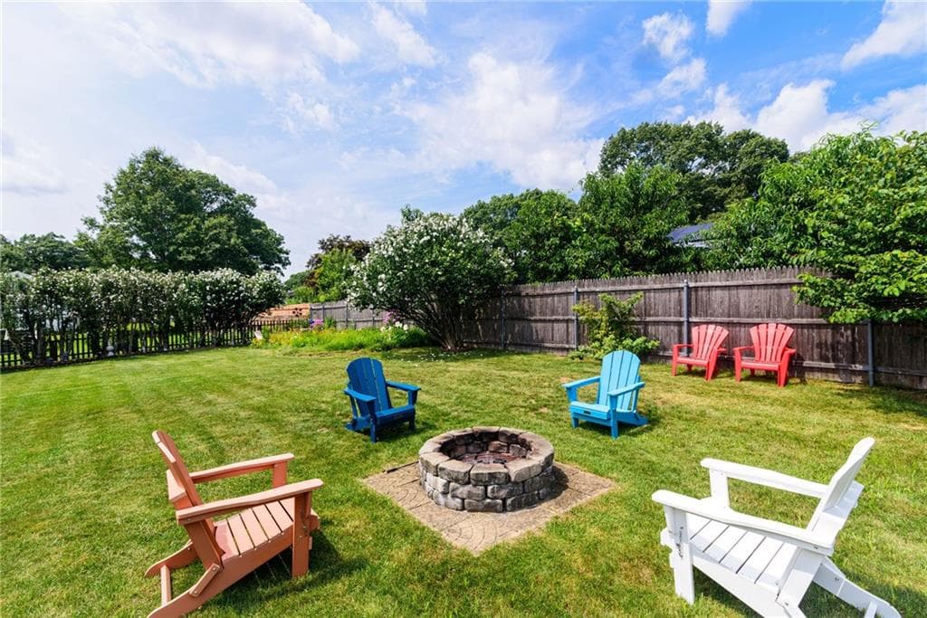 43 Crescendo Drive photo 43