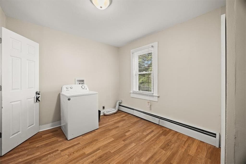 312 Blackstone Street photo 19