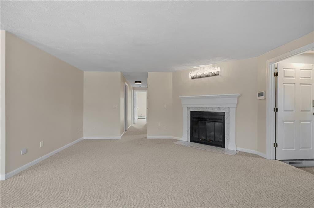 18 Pond Court UNIT C photo 8