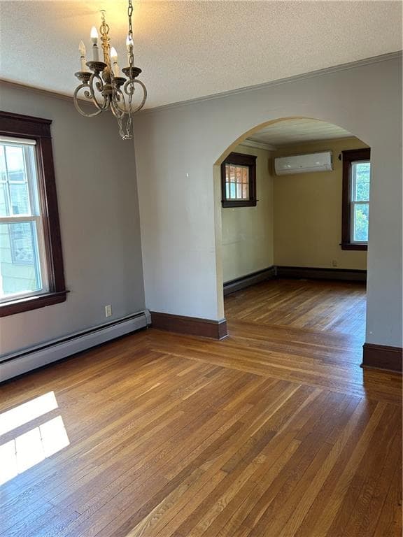 680 Pontiac Avenue photo 8