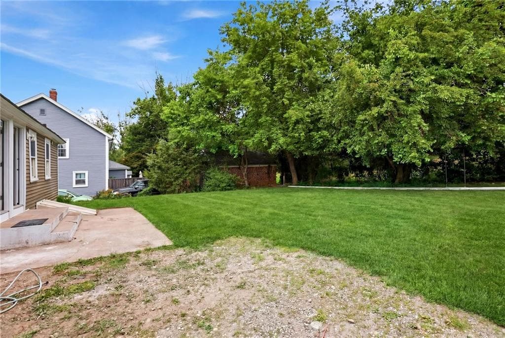 65 New London Avenue photo 45