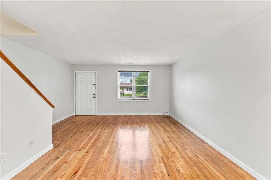 3399 Post Road UNIT 13 photo 7