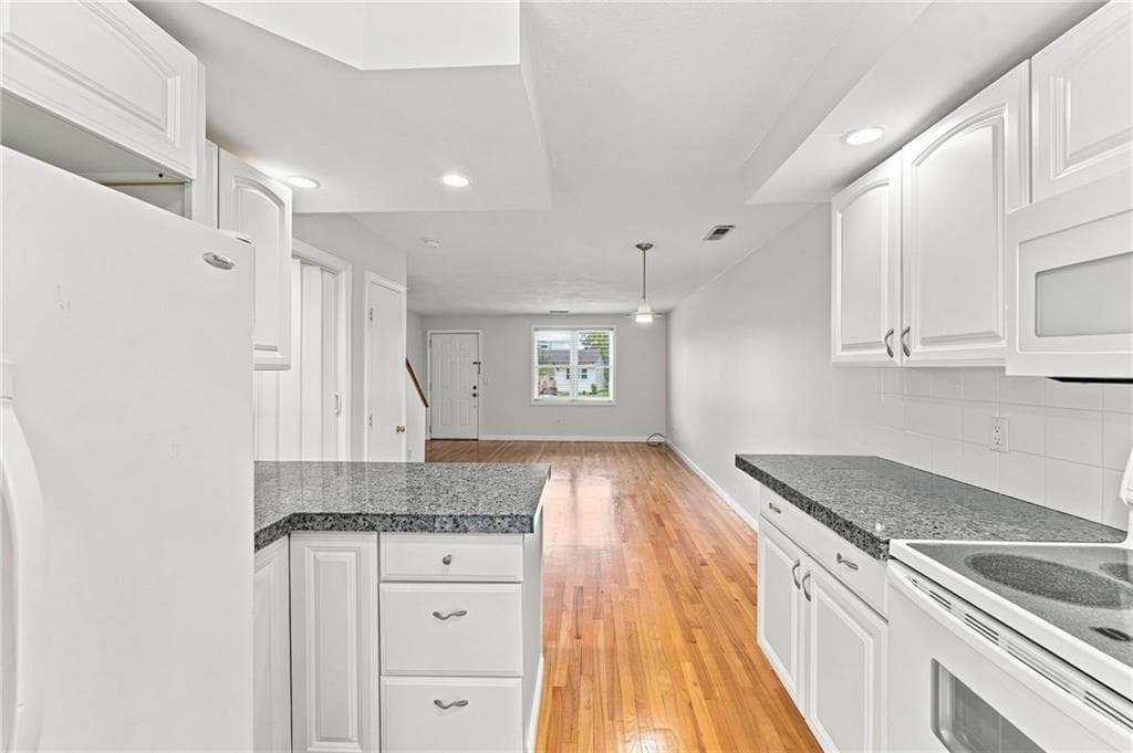 3399 Post Road UNIT 13 photo 20