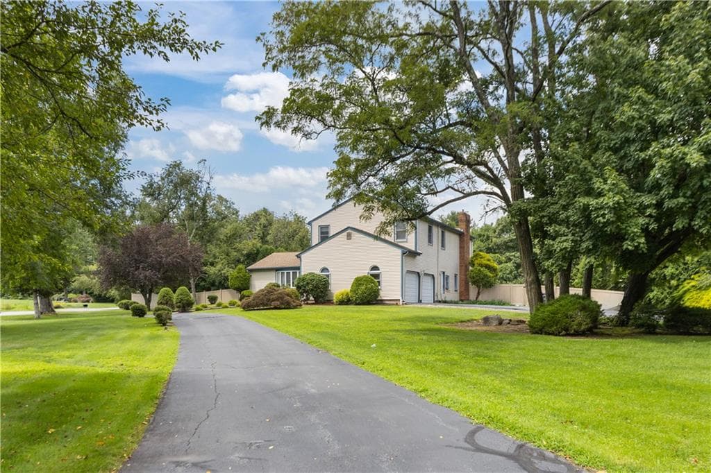 50 Countryside Drive photo 5